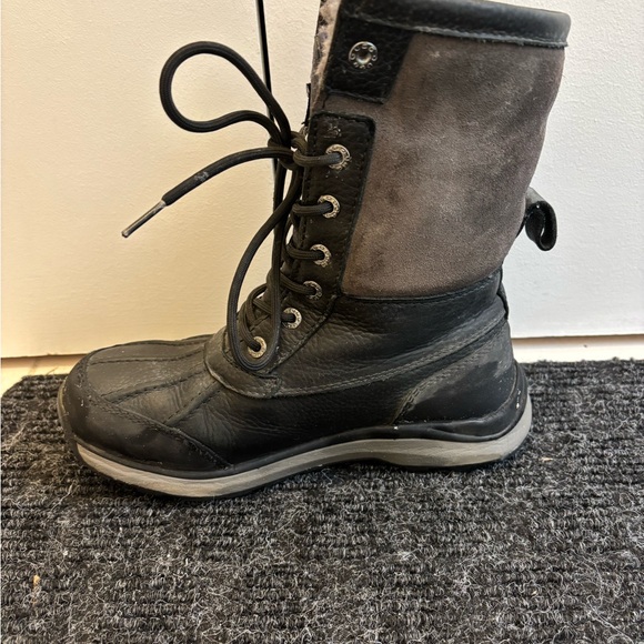 UGG Adirondack III - Picture 8 of 11